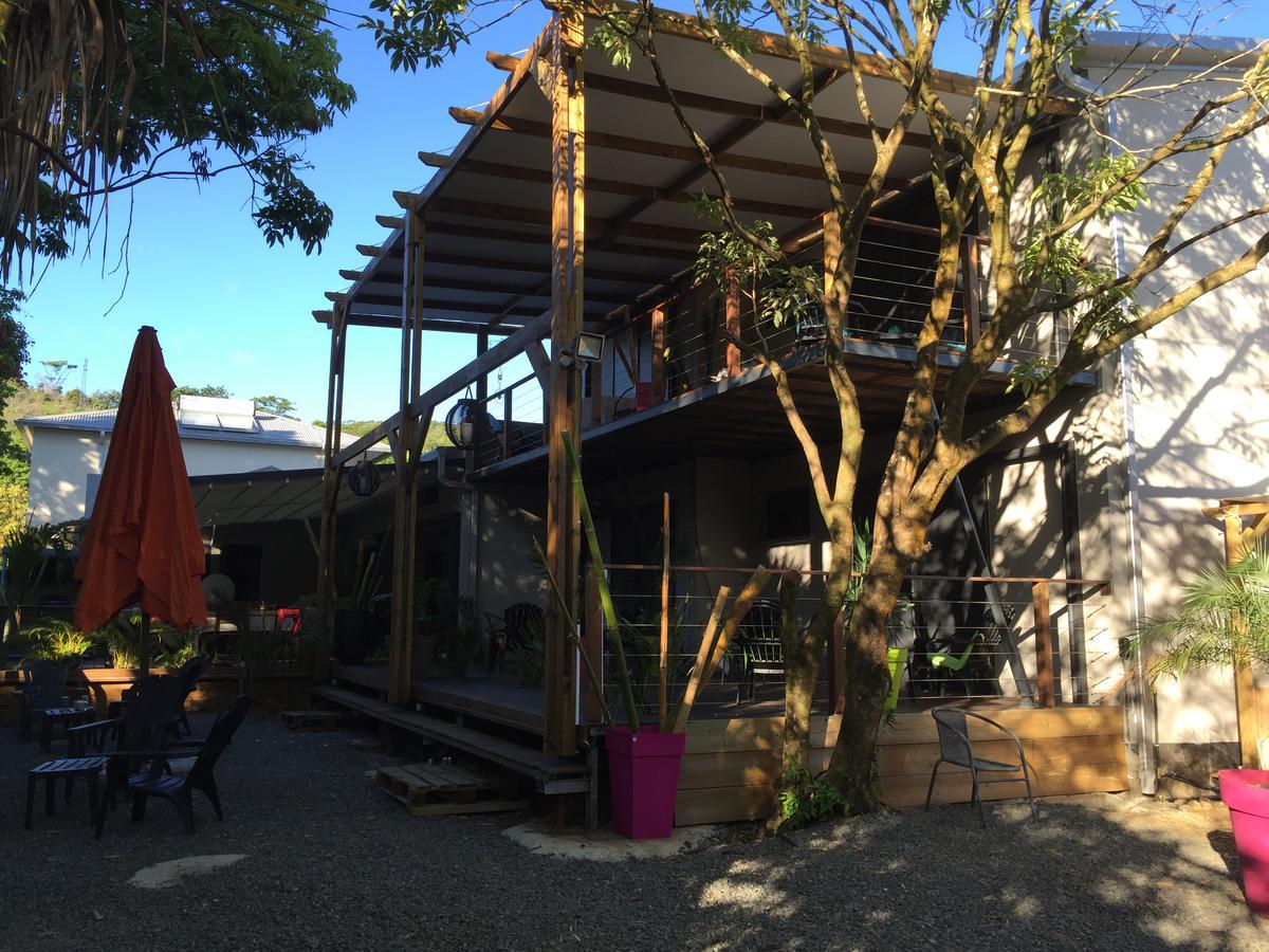 Le Lambablanc Bed & Breakfast Bras-Panon Bagian luar foto