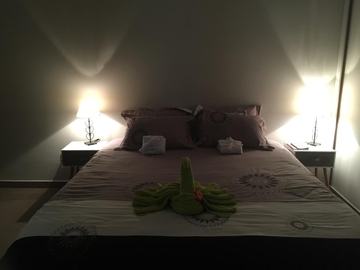 Le Lambablanc Bed & Breakfast Bras-Panon Bagian luar foto