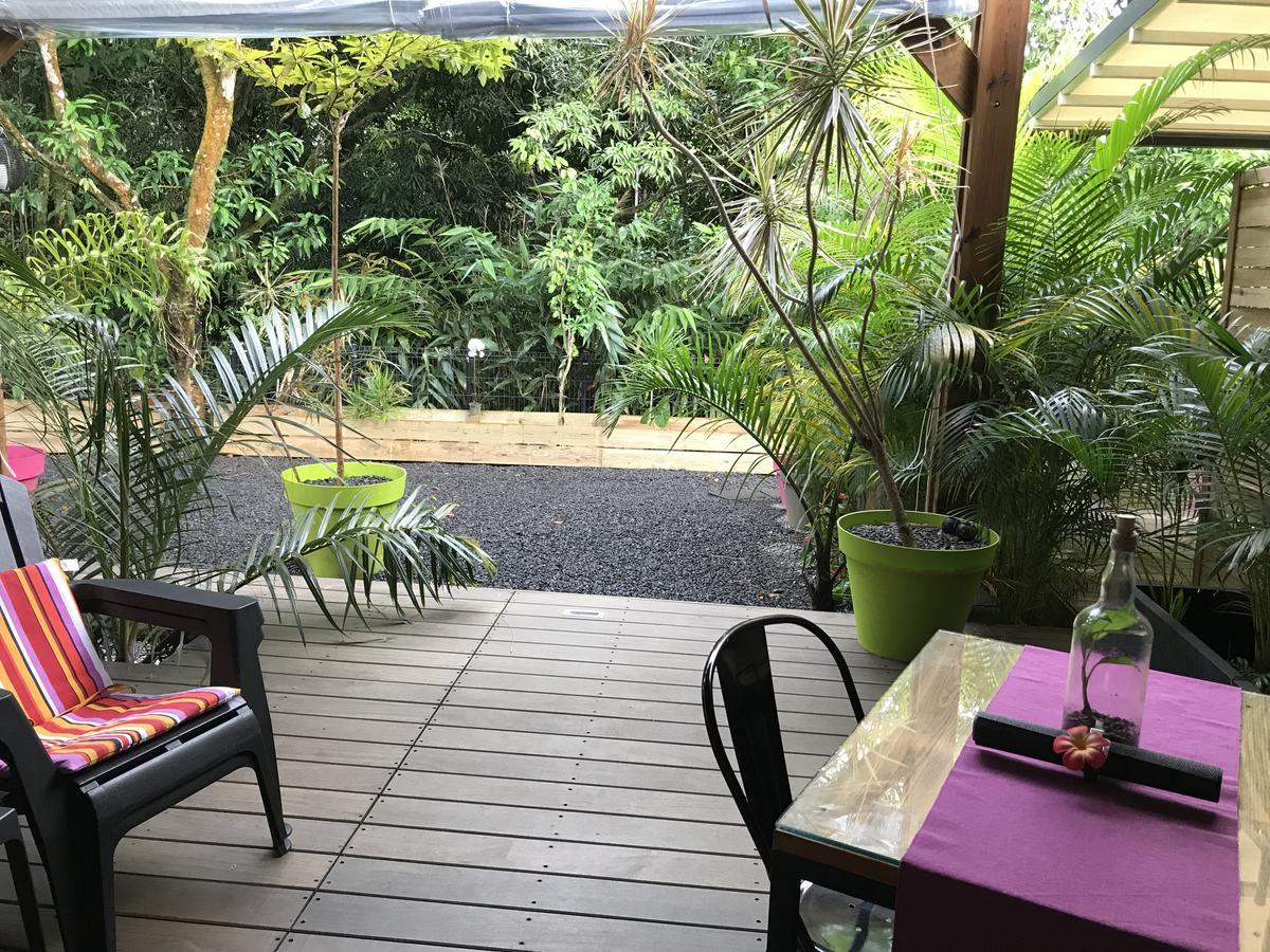 Le Lambablanc Bed & Breakfast Bras-Panon Bagian luar foto
