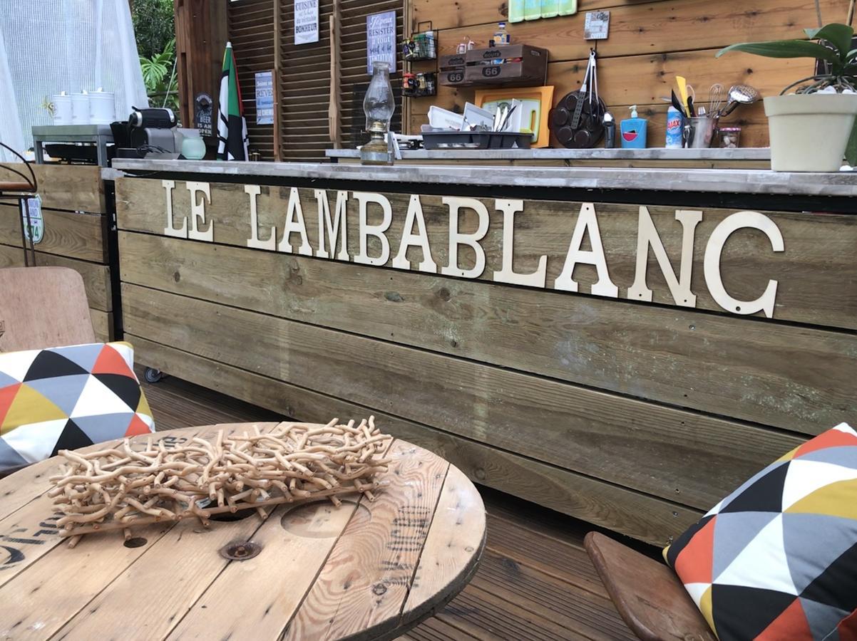 Le Lambablanc Bed & Breakfast Bras-Panon Bagian luar foto